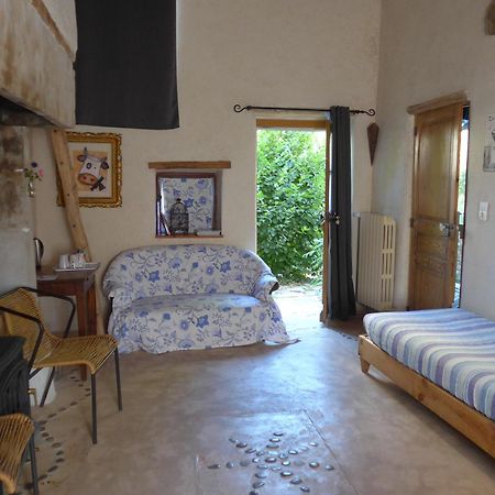 Chaptuzat Le Vieux Velo B&B 외부 사진