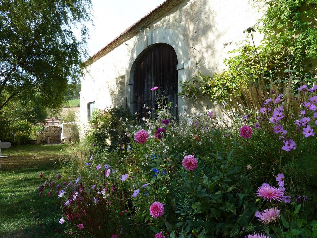 Chaptuzat Le Vieux Velo B&B 외부 사진