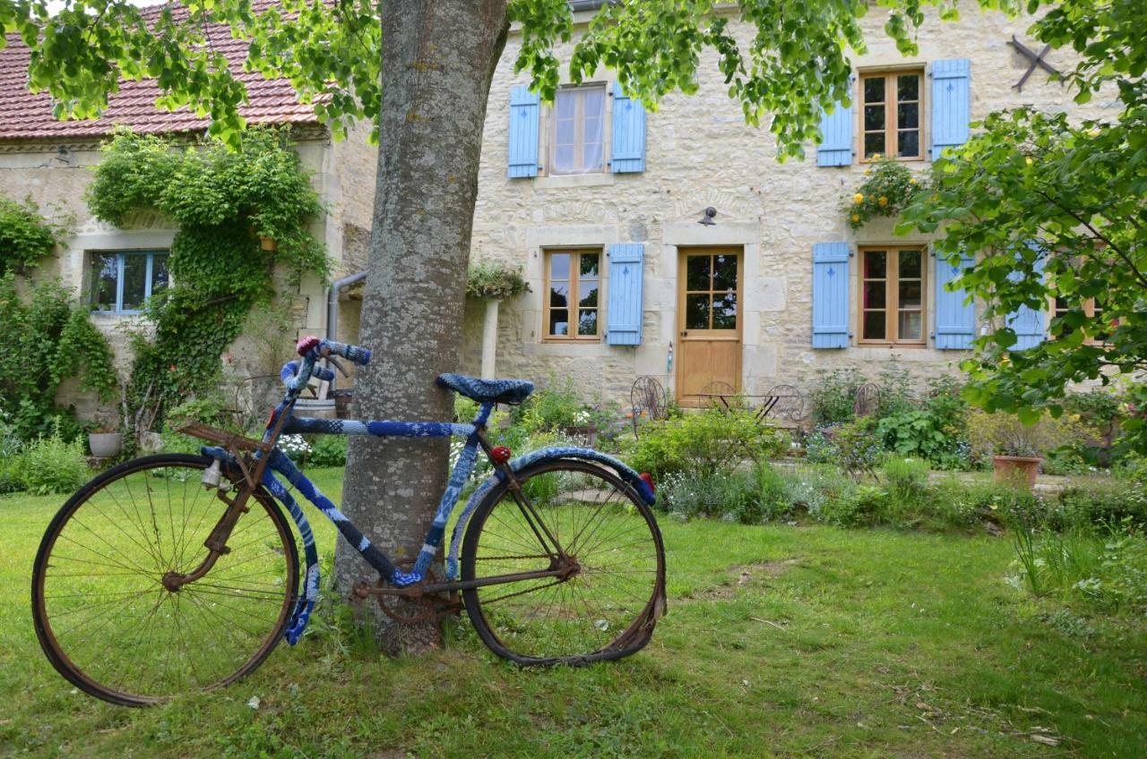 Chaptuzat Le Vieux Velo B&B 외부 사진