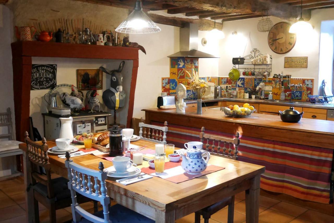 Chaptuzat Le Vieux Velo B&B 외부 사진