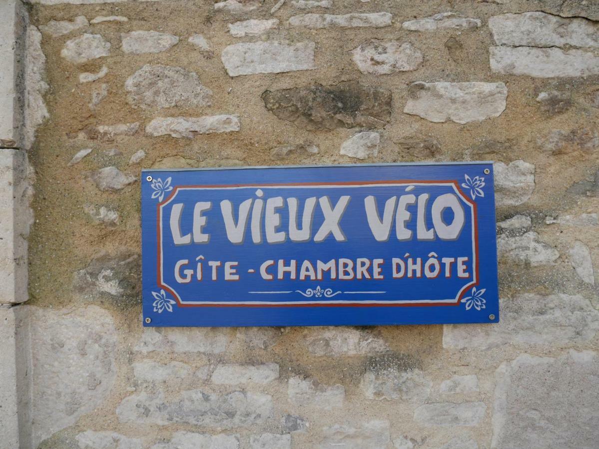 Chaptuzat Le Vieux Velo B&B 외부 사진